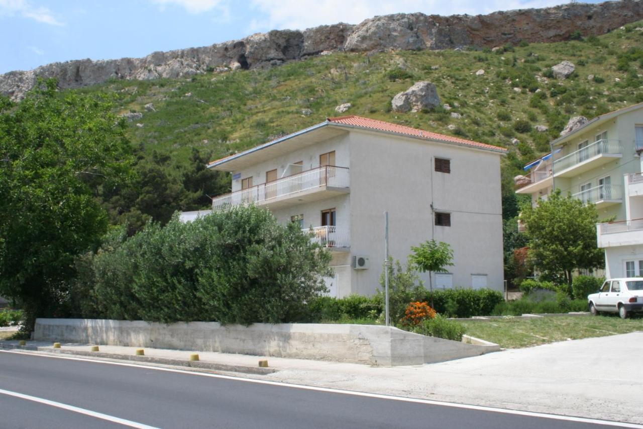 Apartments By The Sea Duce, Omis - 2731 Dugi Rat Εξωτερικό φωτογραφία