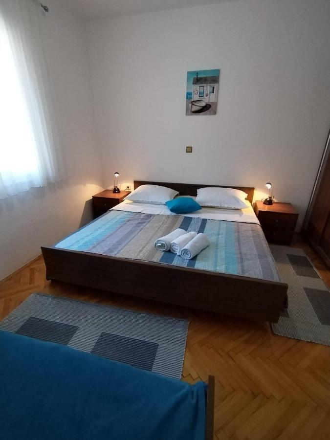 Apartments By The Sea Duce, Omis - 2731 Dugi Rat Εξωτερικό φωτογραφία