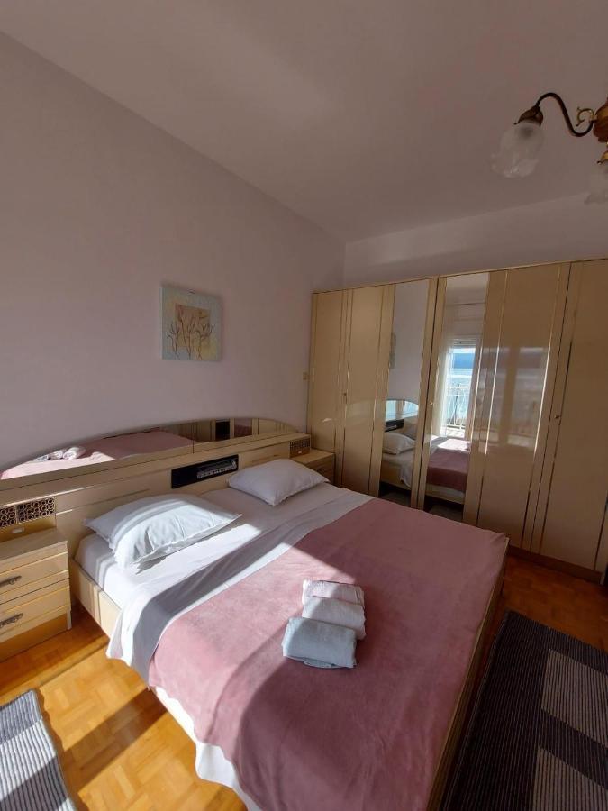 Apartments By The Sea Duce, Omis - 2731 Dugi Rat Εξωτερικό φωτογραφία