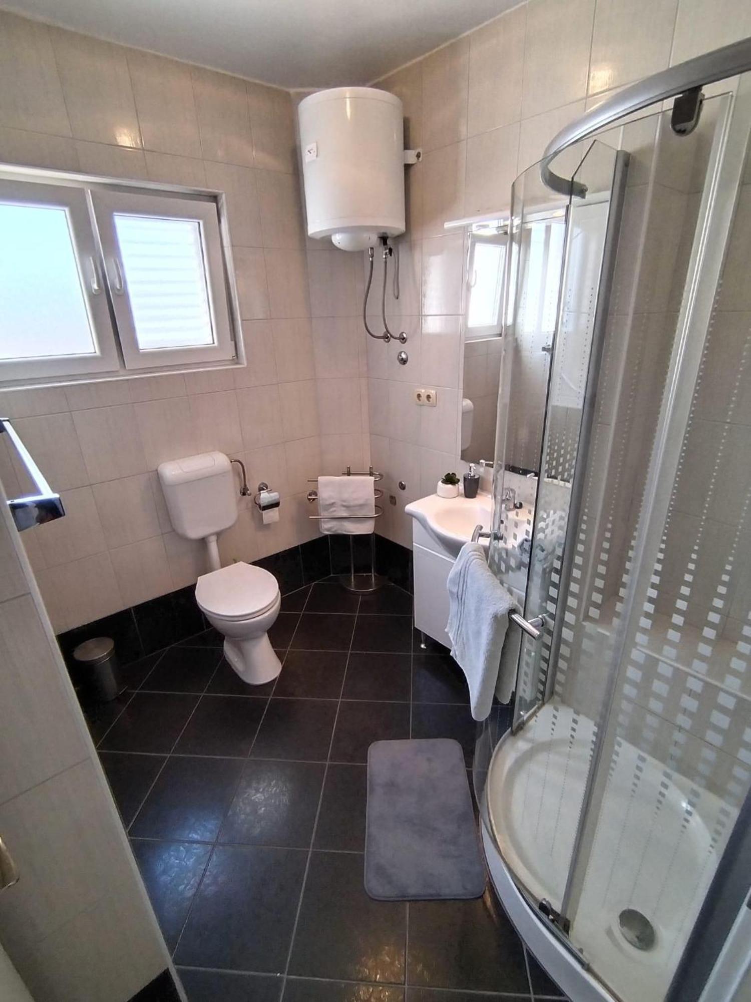 Apartments By The Sea Duce, Omis - 2731 Dugi Rat Δωμάτιο φωτογραφία